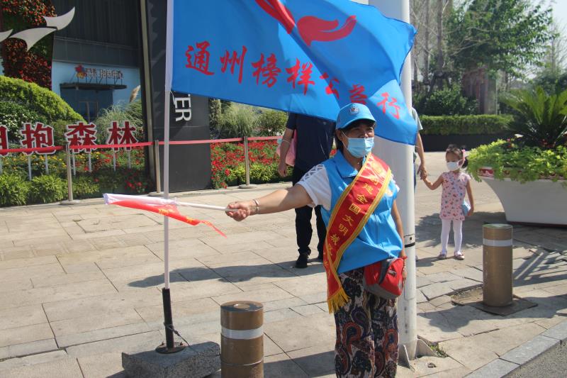 <strong>搞逼大鸡吧</strong>